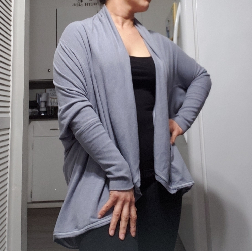 Lululemon Athletica waterfall  wrap up sweater cardigan, Size 8